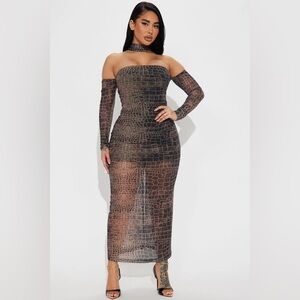 Olivia Off Shoulder Sexy Maxi Dress - Black/combo animal print in 1X